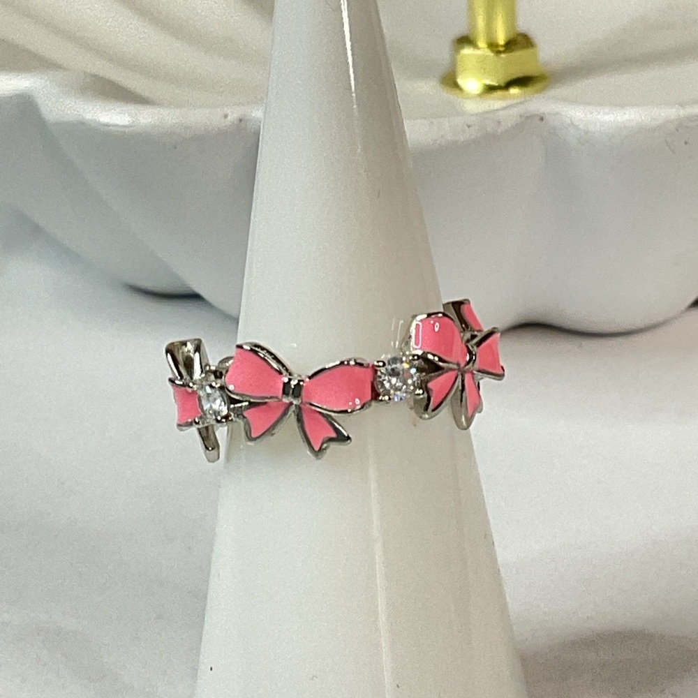 🌟 S925 Sterling Silver Sparkling Bow Ring - Picture 4 of 7